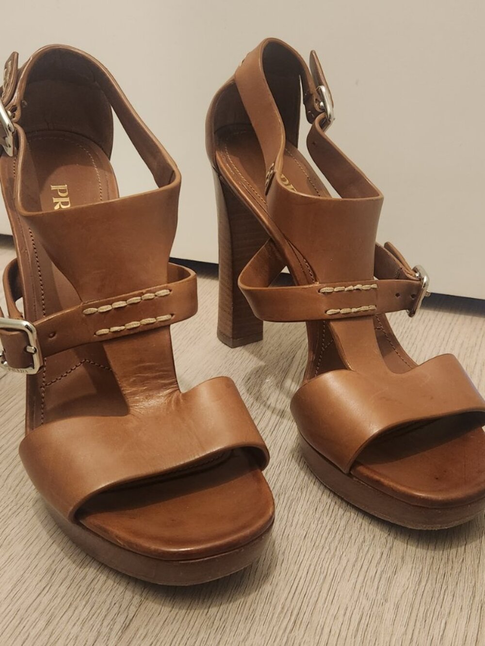 T Strap Brown Prada Sandals - Picture 6 of 6
